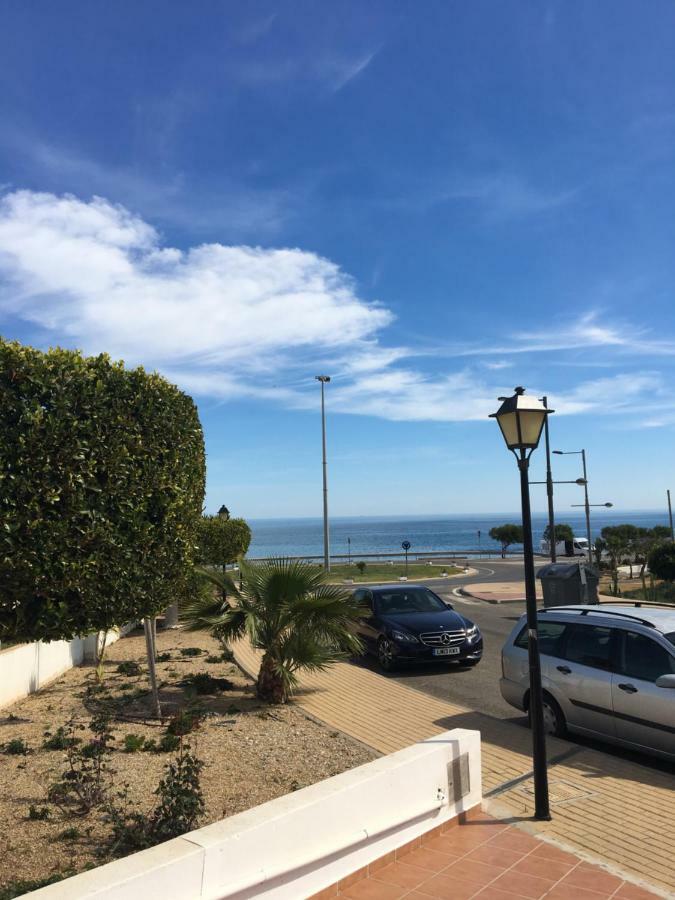 Sunny Breeze Apartment 莫哈卡尔 外观 照片